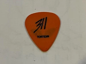 311 Nick Hexum Guitar Pick Alien Head RARE Early '90s Tours Ska Punk Rock Metal - Bild 1 von 2