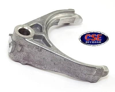 Horquilla de cambio de transmisión - quinta marcha para Jeep Wrangler Cherokee 1987-1999 18887,63 Omix-ADA Foto 1 de 2