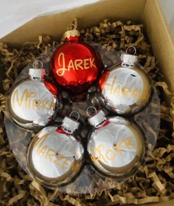 Personalisierte Weihnachtskugel Glas matt/glänzend, Farbwahl mit Verpackung - Bild 1 von 3