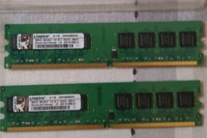 Kingston ValueRAM 2 GB DIMM 533 MHz DDR2 Memory 2gb Kit (KVR533D2N4K2/2G) - Picture 1 of 3