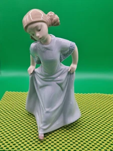 NAO By Lladro My New Shoes Porcelain Figurine #1558 - Picture 1 of 16