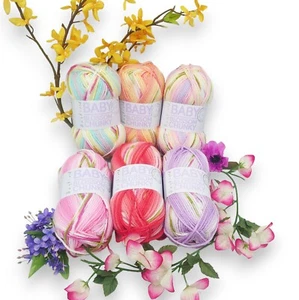 Baby Blossom Chunky Hayfield Self Patterning Floral Knitting Wool Yarn 100g - Picture 1 of 21