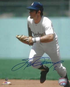 Autograhped STEVE GARVEY 8x10 Los Angeles Dodgers Photo COA - Picture 1 of 1