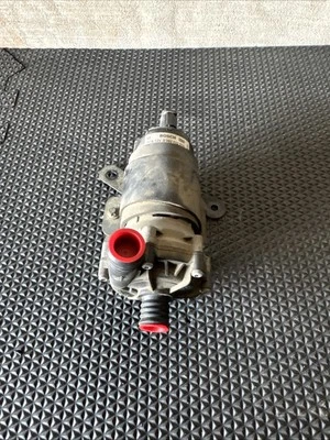 Mercedes W164 ML63 AMG SL500 S600 Auxiliary AUX Circulation Water Pump OEM - Image 1 of 4
