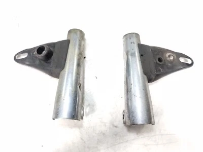 1976 Triumph Bonneville 750 T140 车头灯前灯叉耳座 — 第 1/4 张图片