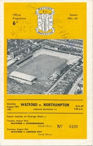 SIGNIERTES PROGRAMM - Watford v Northampton Town 1961/1962 - MEHRERE AUTOGRAMME - Bild 1 von 1