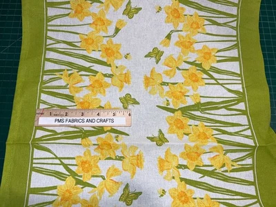 MODA 100% Algodón Toalla Tela Floral Narciso Imágenes 920-318 - 16 in x 36 in Foto 1 de 4