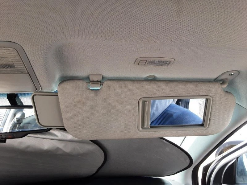 Passenger Sun Visor Sedan Sunroof With Extension OEM 14-16 ELANTRA 1264353 - Imagem 1 de 4