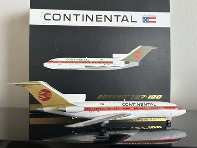 Gemini Jets 1:200 Continental Boeing 727-100 N2475 Red Meatball - Image 1 of 4