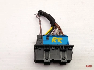 BMW 320i 328i 335i 340i 330i 2014 F30 F31 conector puerta trasera derecha coleta  Foto 1 de 3