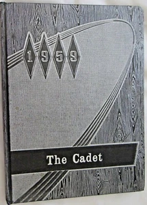 1959 THE CADET IOWA FALLS HIGH SCHOOL YEARBOOK ANNUAL EMBOSSED COVER - Picture 1 of 5