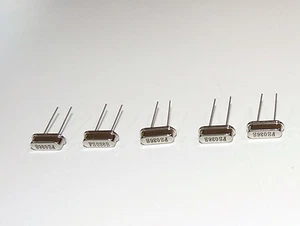 5 piezas Cristal 3.57MHZ FOX 3.5795Mhz HC-49US 3.57 3.579545 - Imagen 1 de 2