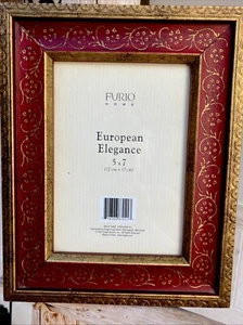Furio European Elegance Gold & Burgundy Wooden Frame Hand-painted for 5x7 Image - Picture 1 of 5