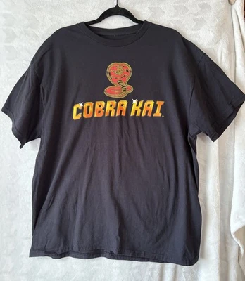 Camiseta Cobra Kai Hombre - Talla XLarge Foto 1 de 4