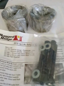 Kit espaciador de escape Rugged Ridge 17606.76 caja abierta - Imagen 1 de 1