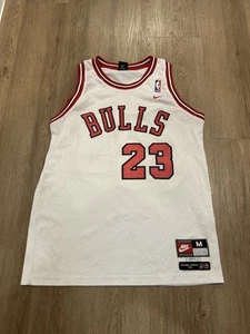 Michael Jordan 1984 Chicago Bulls Rookie Swingman Jersey Medium Nike Team Flight - Picture 1 of 10