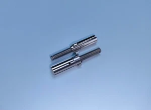2X Juego de tornillos tridente de propósito especial TEAC TASCAM diámetro de tornillo 4,0 mm - Imagen 1 de 8