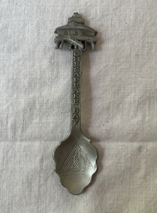 Vintage Chesapeake Bay Pewter Collector's Souvenir Spoon - Picture 1 of 5