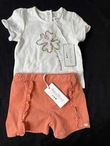 Tartine et Chocolat NWT White Appliqué Flower & Orange Ruffled Knit Shorts-9Mos - Picture 1 of 15