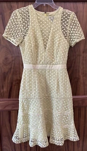 Adelyn Rae Woman XS Geo Lace Cocktail Dress Yellow Fit & Flare Short Sleeve BinM - Picture 1 of 8