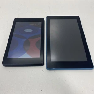 Amazon Fire Tablets - Assorted Models | Bundle of 2 - Zdjęcie 1 z 7