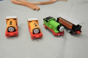 Lot 0f 4 Ertl Thomas Diecast Trains Ben, Bill, Henrietta Passenger Coach & Percy - Picture 1 of 12