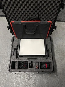 Aputure Nova P300c Kit w/ Soft Box - Picture 1 of 1