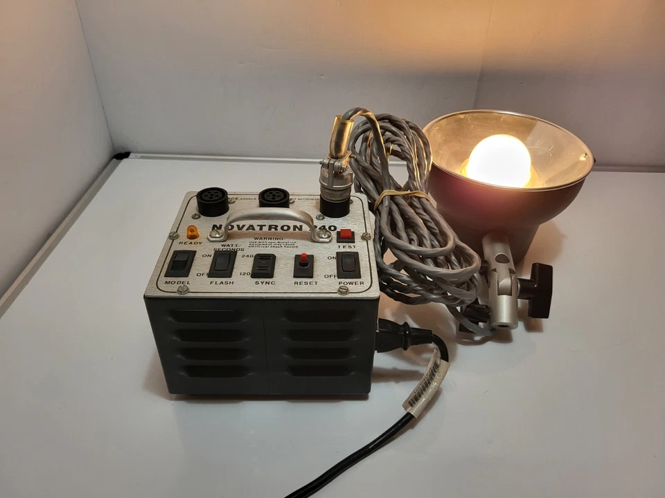 Novatron 240 High Voltage Power Pack Complete w/Cord And Light P/N 2000C - Image 1 of 4