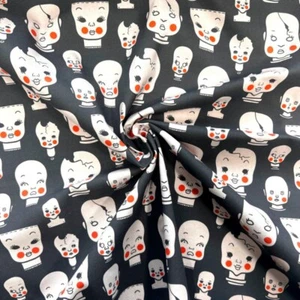 100% Cotton Digital Fabric Oh Sew Broken Dolls Heads Spooky Horror Halloween - Picture 1 of 1