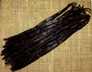 50 GOUSSES DE VANILLE BOURBON de MADAGASCAR 13-15 cm dernière récolte - Picture 1 of 3