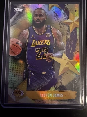 2025-26 Topps Basketball - LeBron James - Stars Of The NBA - Gold 30/50 - Image 1 of 2