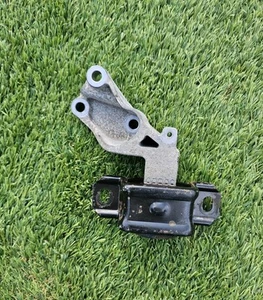Smart Fortwo 451 MK2 2007-2014 Genuine Engine Mount Bracket LH Side A1322200148 - Picture 1 of 5