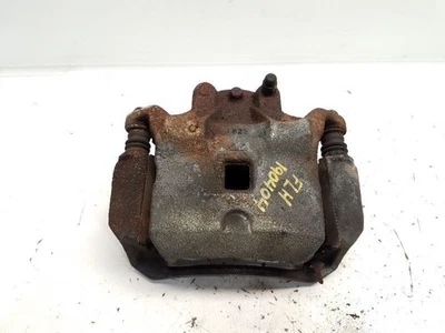 Pinza delantera izquierda para conductores Nissan Sentra 2013-17 (1,8 L/sedán)  Foto 1 de 4