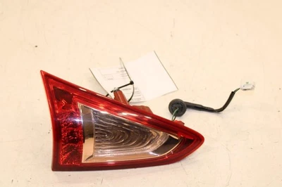 Luz trasera izquierda interior del lado del conductor Infiniti QX50 2014-2017 26545-1BA1C Foto 1 de 4