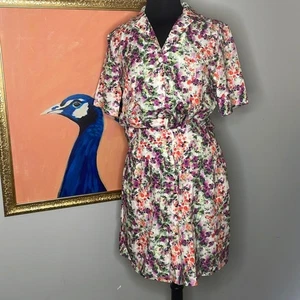 Neu ohne Etikett Satin Blumen Shorts und Bluse Set Größe Large Knopfleiste hohe Taille Outfit - Bild 1 von 2