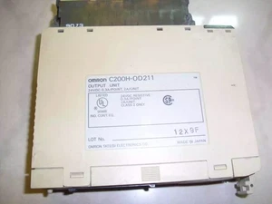 1pcs used   C200H-OD211 *lh - Bild 1 von 3