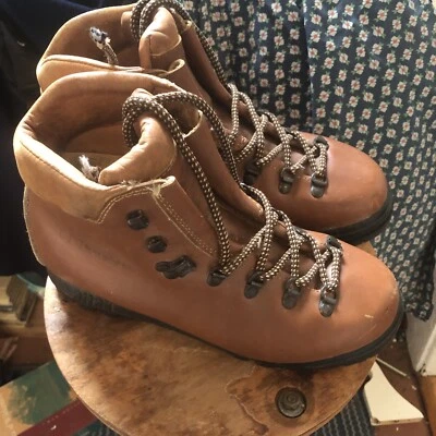 Botas de andar mujer BERGHAUS - talla 40 buen estado Foto 1 de 3