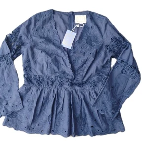 Sail To Sable Dark Blue V-neck Eyelet Blouse NWT Size M - Picture 1 of 6