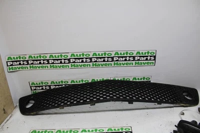 05-08 Grand Prix GXP - Rejilla inferior delantera inserto moldura luz antiniebla carcasa OEM Foto 1 de 4