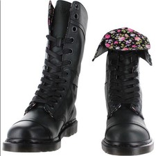 doc marten triumph boots