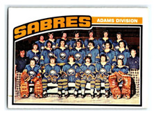 1976-77 O-PEE-CHEE SABRES TEAM VINTAGE NHL HOCKEY CARD # 134 Rare BV