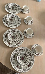 20 pc lot Myott Staffordshire Bouquet 4 each - Picture 1 of 5