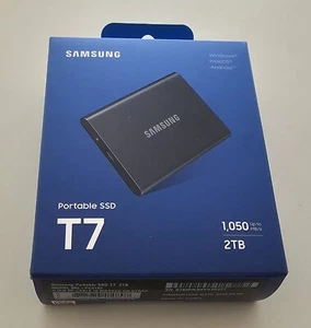 New Samsung 2TB Gry Ext USB 3.2 Gen 2 SSD Drive MU-PC2T0T/AM T7 ** Free Delivery - Afbeelding 1 van 1