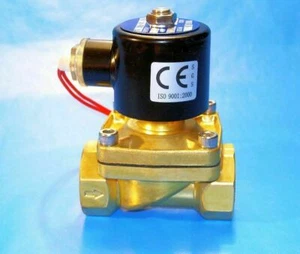 1-1/4" NPT 110/120 AC Electric N/C Brass Solenoid Valve Air Water Vacuum Diesel - Picture 1 of 3