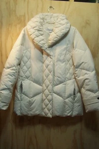 Larry Levin Women's Large Ivory Puffy Snap & Zip jacket Down - Picture 1 of 3