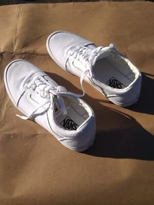 Used White Vans Sneakers 9.5 Very Good Condition - Picture 1 of 12