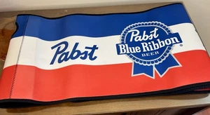 Pabst Nastro Blu Raffreddatore Birra Coozie Copertura Ghiaccio Koozie Neoprene 120-150 Qt - Foto 1 di 7