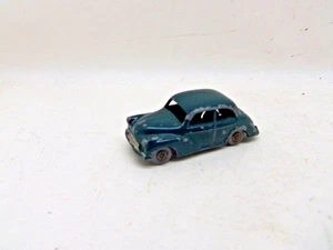 Matchbox Lesney 46a Morris Minor 1000, Dark Green Body, GP Wheels - Picture 1 of 5