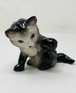 Vintage Brad Keeler Cat Figurine Ceramic Black With Blue Eyes MCM #187 USA - Picture 1 of 4