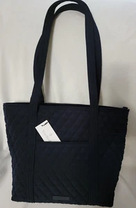 Vera Bradley kleine Vera Beuteltasche, klassische marineblaue Mikrofaser, neu mit Etikett - Bild 1 von 9
